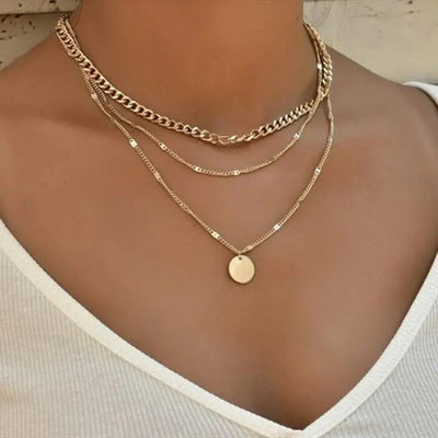 Collar elegante chapado en oro y plata