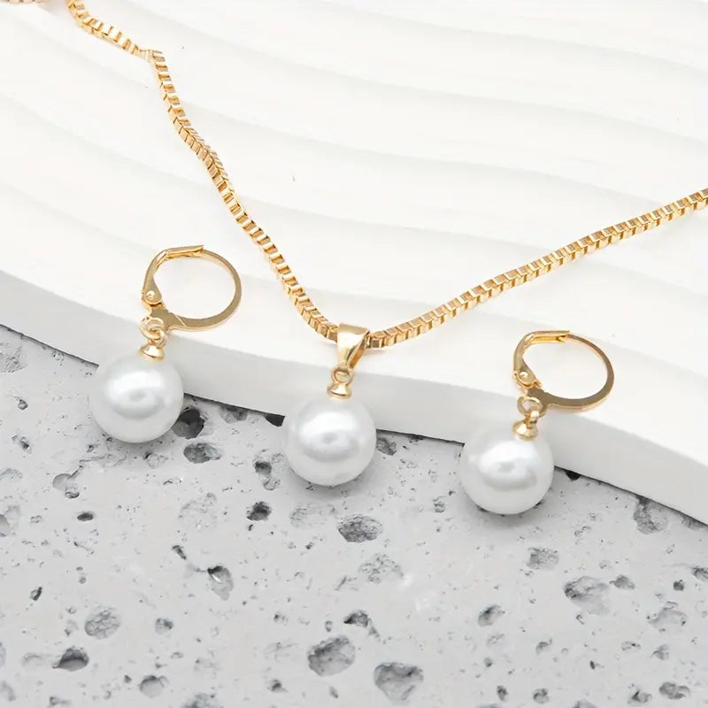 Set de joyas con perlas “Golden Grace”