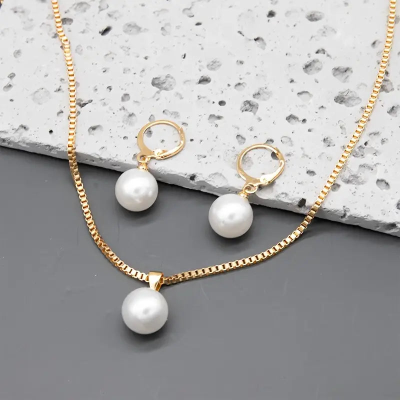 Set de joyas con perlas “Golden Grace”